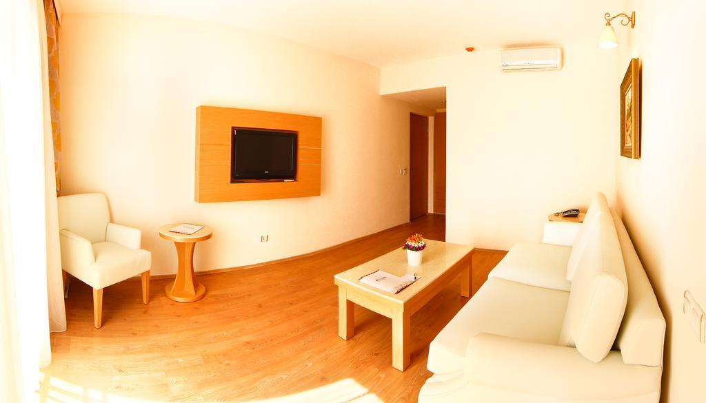 Ladonia Hotels Del Mare (Adults Only) 居姆贝特 外观 照片